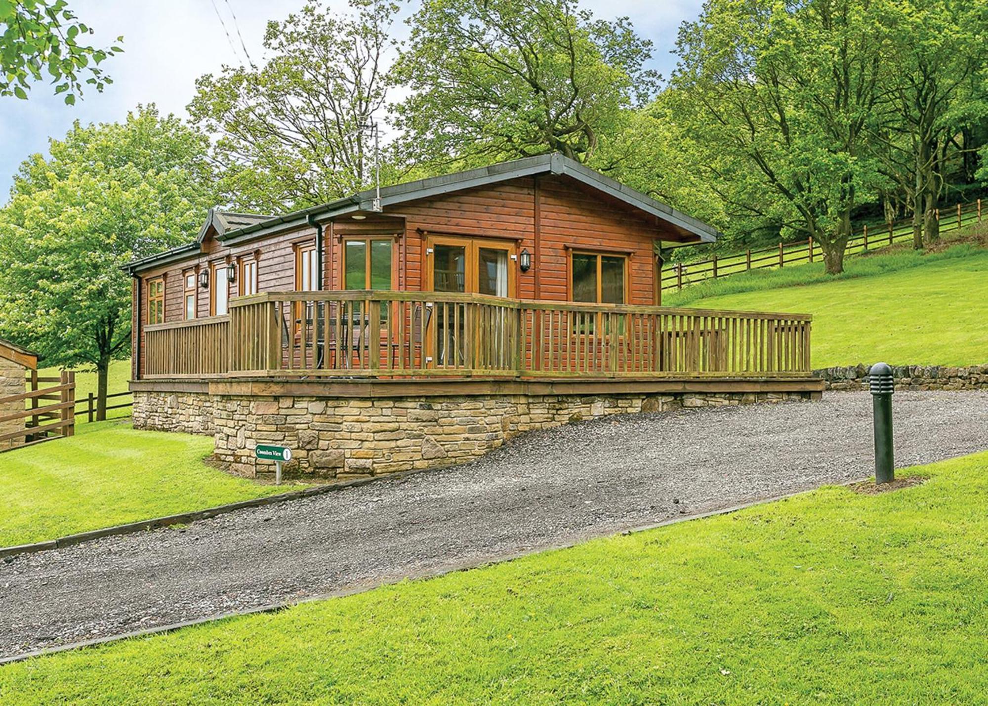 Charlesworth Lodges Glossop Room photo